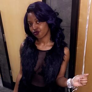 Meet your Posher, Shawntia